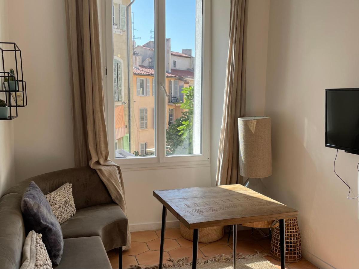 Residence Les Hauts De Saint Charles マルセイユ エクステリア 写真